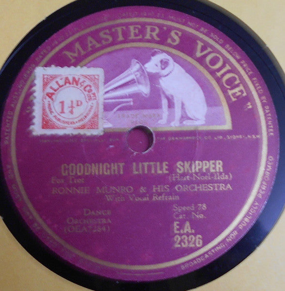 Ronnie Munro & His Orchestra : Goodnight Little Skipper / Tears On My Pillow (Shellac, 10")