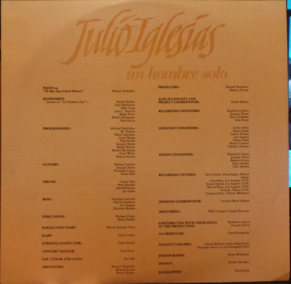 Julio Iglesias : Un Hombre Solo (LP, Album)