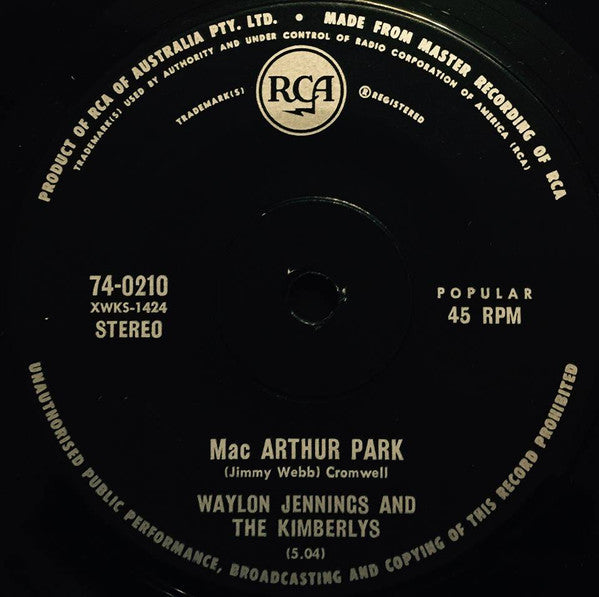 Waylon Jennings And The Kimberlys : Mac Arthur Park / But You Know I Love You (7", Single)