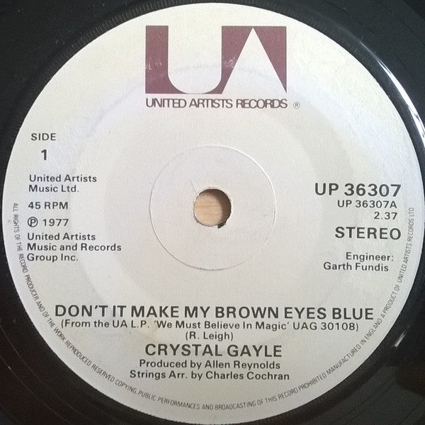 Crystal Gayle : Don't It Make My Brown Eyes Blue (7", Single, Sol)