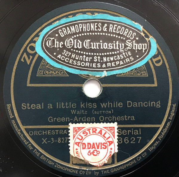 The Troubadours (5) / Green-Arden Orchestra : Just A Girl That Men Forget / Steal A Little Kiss While Dancing (Shellac, 10")