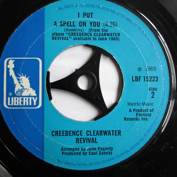 Creedence Clearwater Revival : Proud Mary (7", Single)