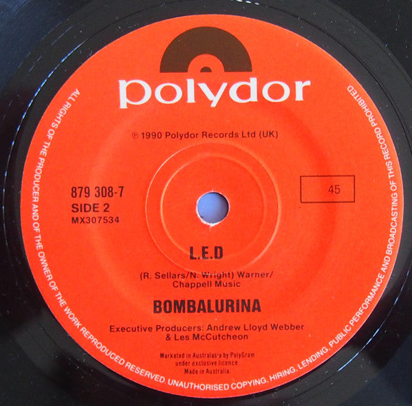 Bombalurina Featuring Timmy Mallett : Seven Little Girls Sitting In The Back Seat (7", Single)