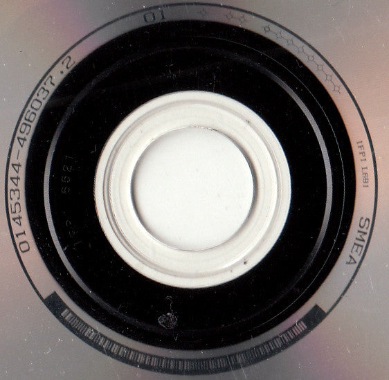 Fiona Apple : When The Pawn Hits The Conflicts He Thinks Like A King What He Knows Throws The Blows When He Goes To The Fight And He'll Win The Whole Thing 'Fore He Enters The Ring There's No Body To Batter When Your Mind Is Your Might So When You Go Solo, You Hold You (CD, Album)
