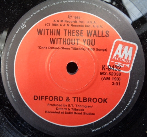 Difford & Tilbrook : Love's Crashing Waves (7", Single)