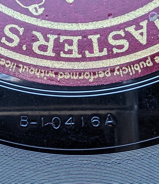 Glenn Miller And His Orchestra : In The Mood / Out Of Space (Shellac, 10", S T)