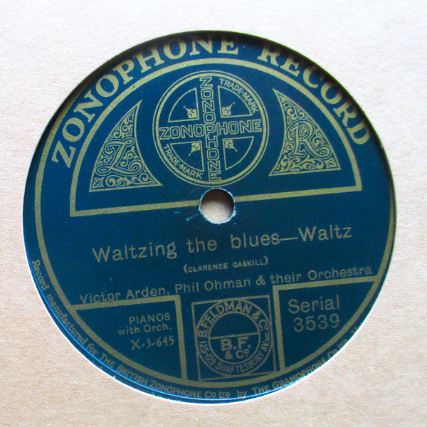 International Novelty Orchestra, Victor Arden, Phil Ohman And Their Orchestra : Honeymoon Chimes - Waltz / Waltzing The Blues - Waltz (Shellac, 10", Single, Mono)