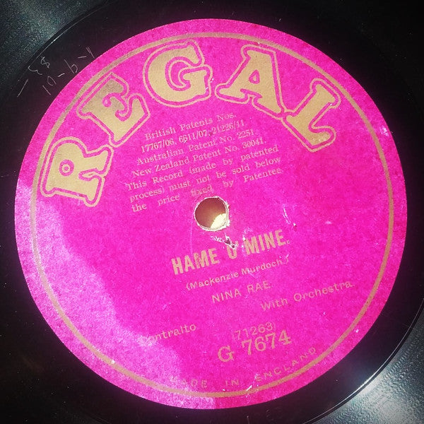 Nina Rae (2) : My Ain Wee Hoose / Hame O' Mine (Shellac, 10", Mono)