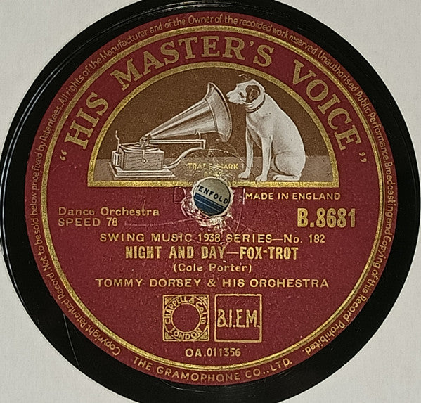 Tommy Dorsey And His Orchestra : Smoke Gets In Your Eyes / Night And Day (Shellac, 10", RP, DT )