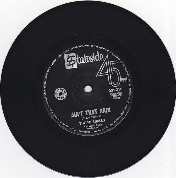 The Fireballs : Bottle Of Wine / Ain't That Rain (7", Single)