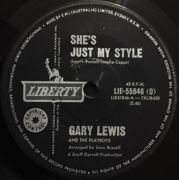 Gary Lewis And The Playboys* : She's Just My Style (7", Single)