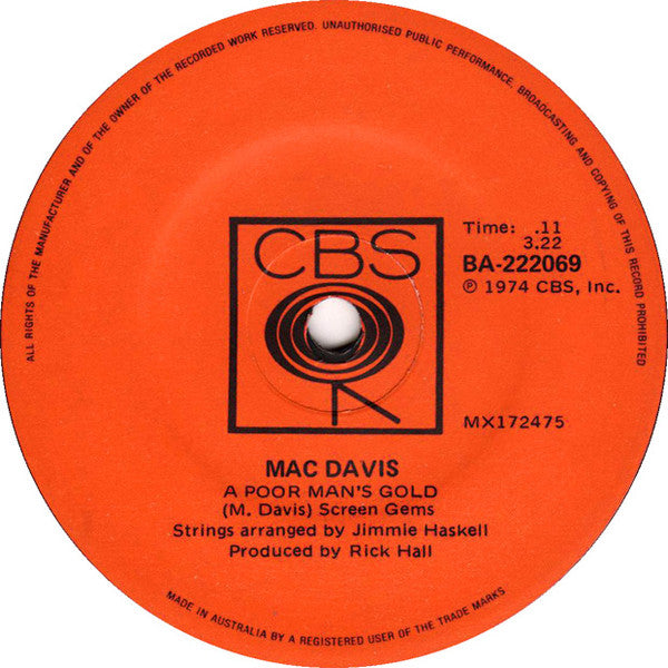 Mac Davis : One Hell Of A Woman (7", Single)