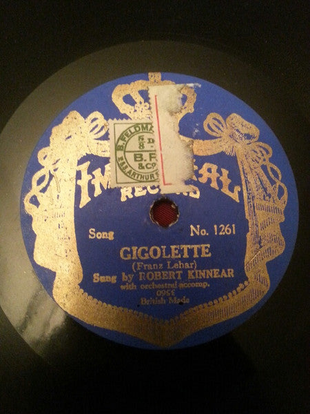 Robert Kinnear : Moon Love / Gigolette (Shellac, 10")