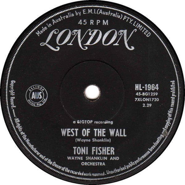 Toni Fisher : West Of The Wall (7", Single, Mono)