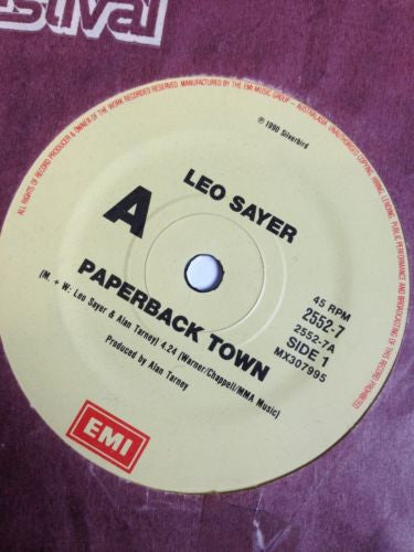 Leo Sayer : Paperback Town (7", Single)