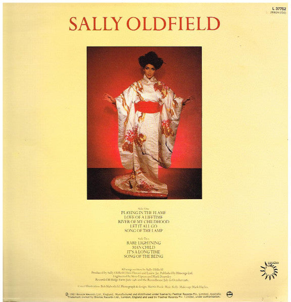 Sally Oldfield : Playing In The Flame (LP, Album)