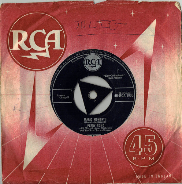 Perry Como With Mitchell Ayres Orchestra* And The Ray Charles Singers : Magic Moments / Catch A Falling Star (7", Single, Tri)