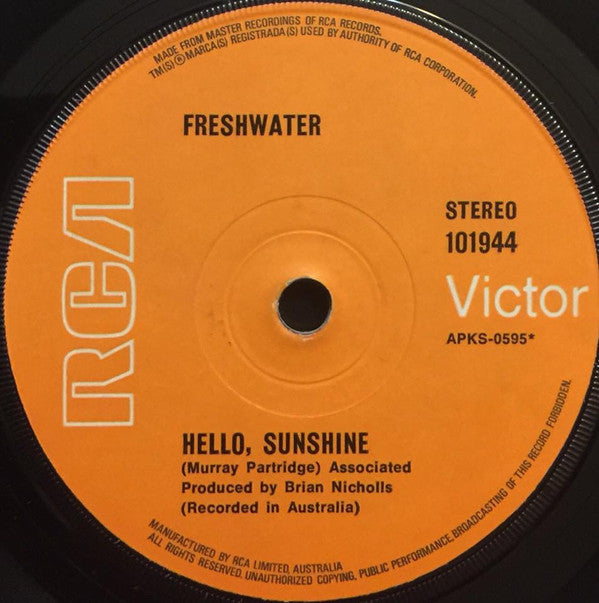 Freshwater (4)  /  Alison Mac. Callum* with Freshwater (4) : Hello Sunshine (7", Single)