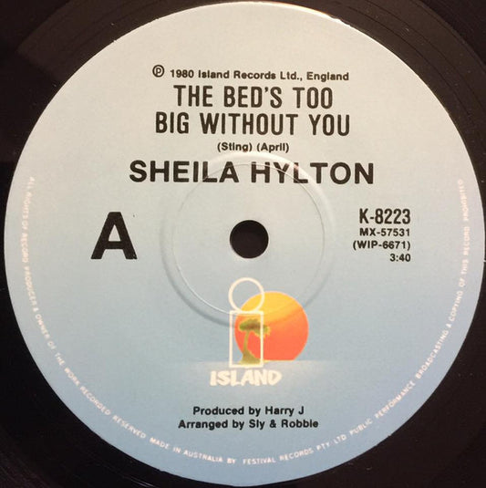 Sheila Hylton : The Bed's Too Big Without You (7", Single)