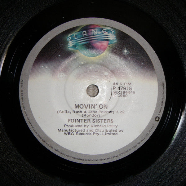 Pointer Sisters : He's So Shy / Movin' On (7", Single)