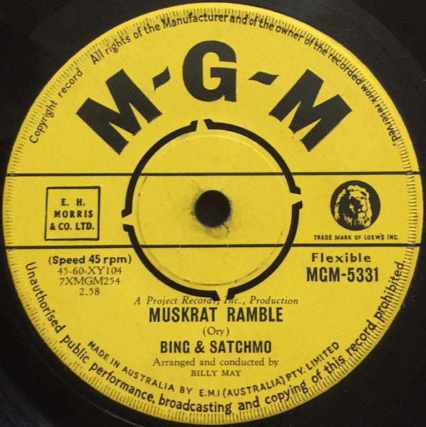Bing Crosby & Satchmo (2) : Muskrat Ramble / Dardanella (7", Single)