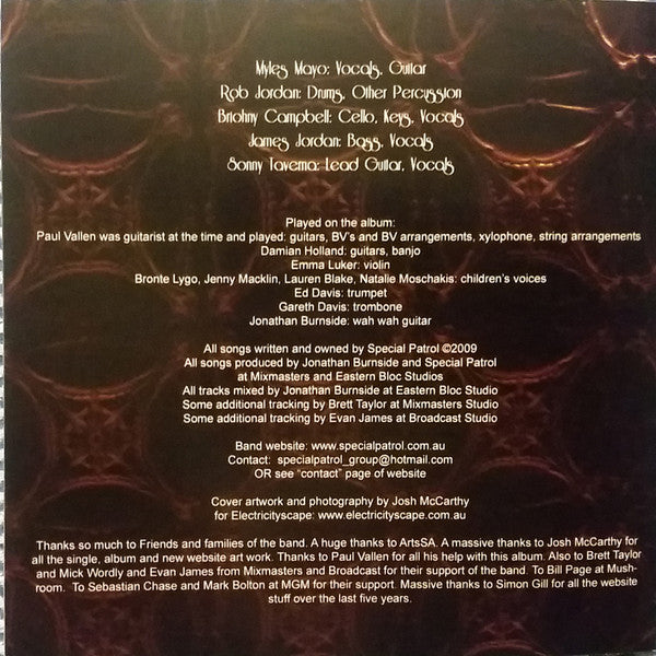 Special Patrol (2) : The Stranger's Dozen (CD, Album)
