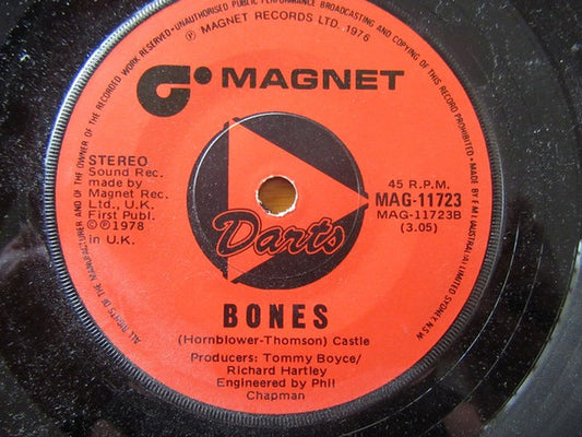 Darts : The Boy From New York City (7", Single)