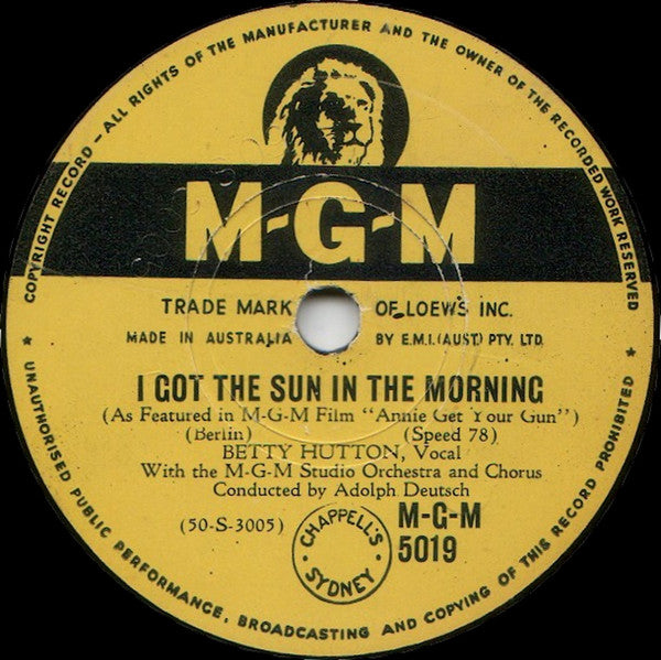 Betty Hutton & Howard Keel / Betty Hutton : They Say It's Wonderful / I Got The Sun In The Morning (Shellac, 10")