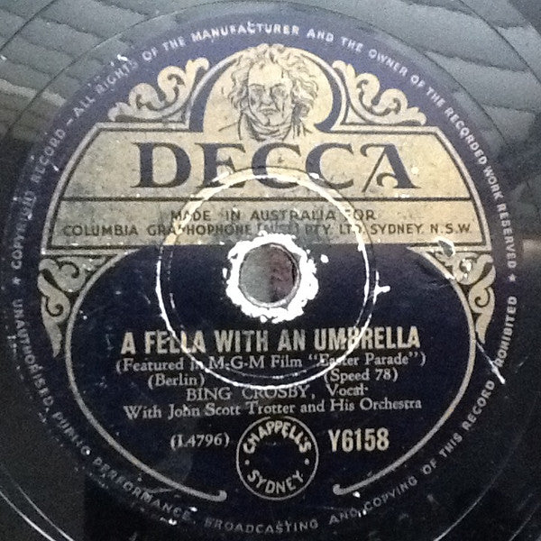 Bing Crosby : A Fella With An Umbrella / Careless Hands (Shellac, 10")