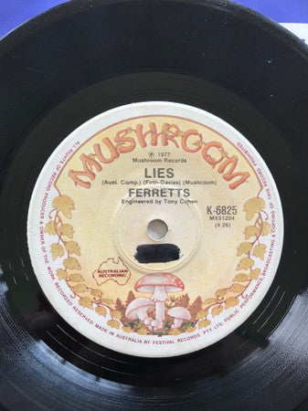 The Ferrets : Don't Fall In Love (7", Single)