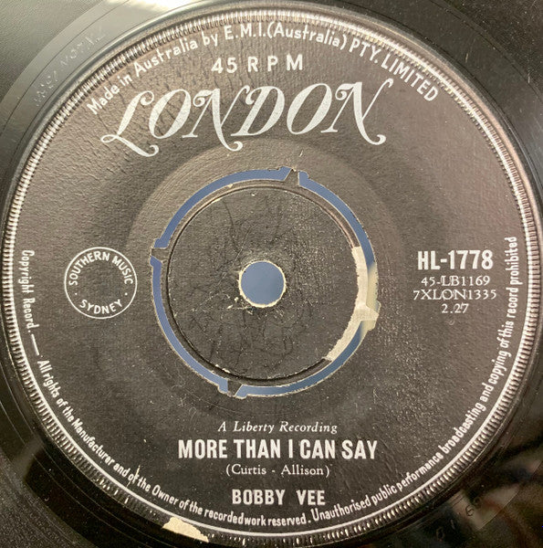 Bobby Vee : Stayin' In (7", Single)