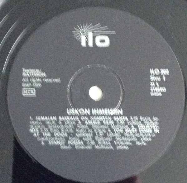 Various : Uskon Ihmeisiin (LP, Comp)