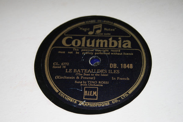 Tino Rossi : J'Attendrai / Le Bateau Des Iles (Shellac, 10")