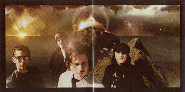 Angels & Airwaves : We Don't Need To Whisper (CD, Album)