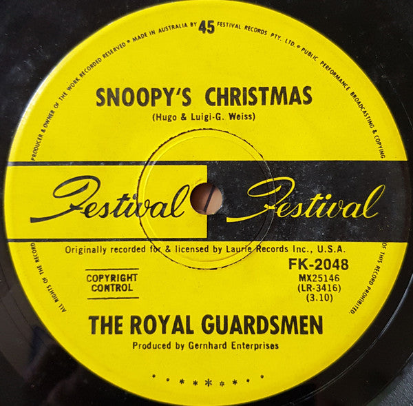 The Royal Guardsmen : Snoopy's Christmas / It Kinda Looks Like Christmas (7", Single)