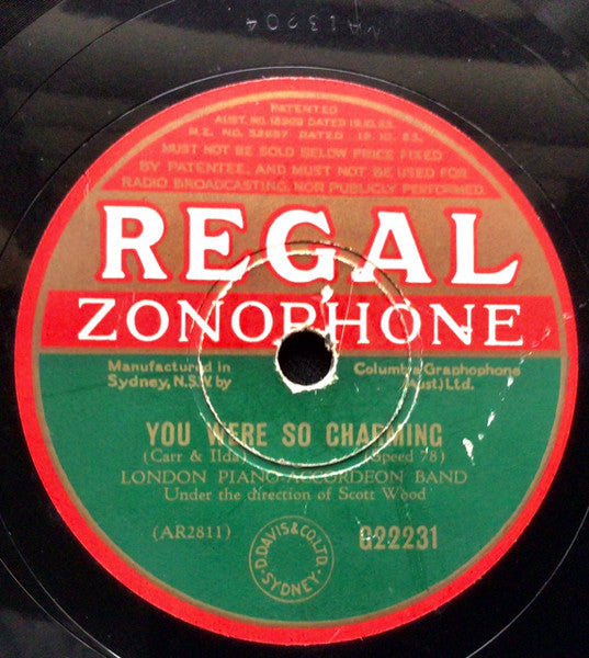 London Piano-Accordeon Band Under The Direction Of George Scott Wood : You Were So Charming / On The Isle Of Capri (Shellac, 10")