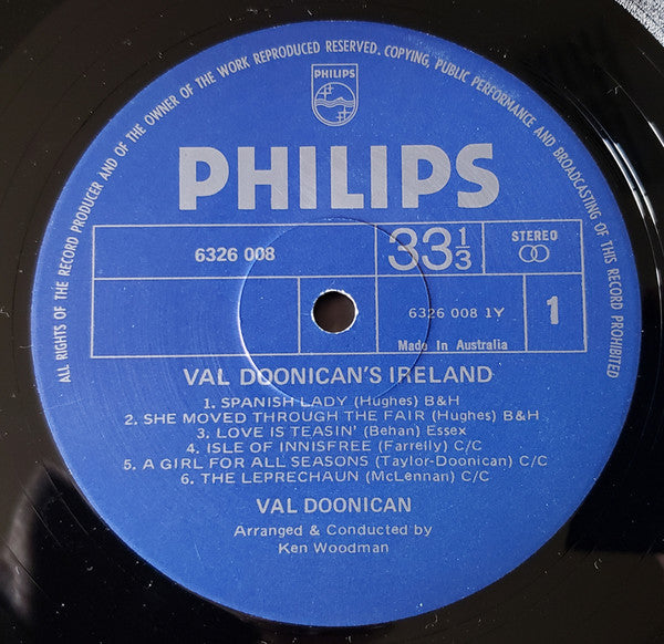 Val Doonican : Val Doonican's Ireland (LP)