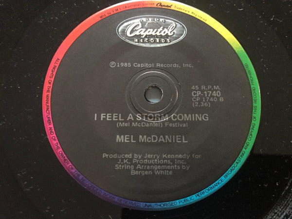 Mel McDaniel : Stand Up (7", Single)