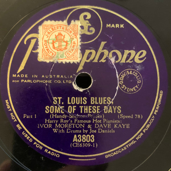 Ivor Moreton & Dave Kaye* : St Louis Blues / Some Of These Days / Dinah / After You've Gone / Nobody's Sweetheart (Shellac, 10", RE)