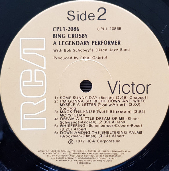 Bing Crosby : A Legendary Performer (LP, Comp, RE)