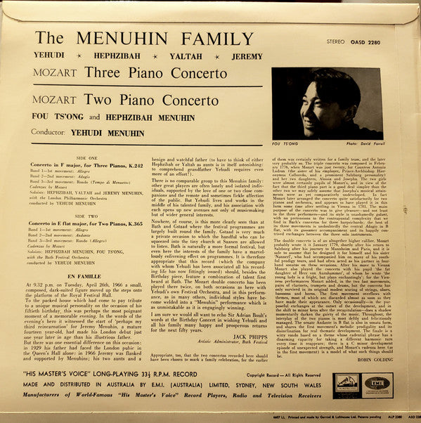 Wolfgang Amadeus Mozart, Yehudi Menuhin, Hephzibah Menuhin, Yaltah Menuhin, Jeremy Menuhin, Fou Ts'Ong and Hephzibah Menuhin Conductor Yehudi Menuhin : Three Piano Concerto / Two Piano Concerto (LP)