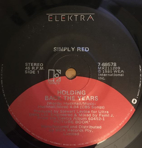 Simply Red : Holding Back The Years (7", Single)