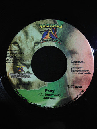 Daville* & Alibra : Twisted / Pray (7")