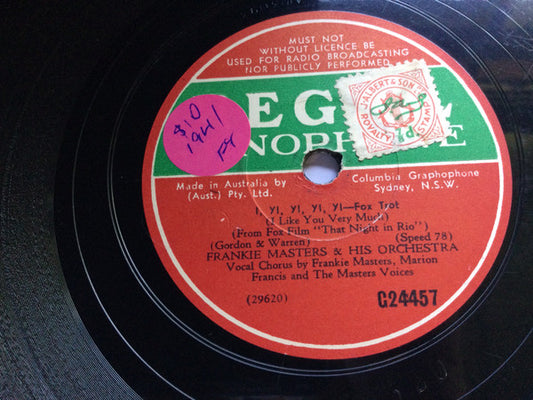Frankie Masters & His Orchestra* / The Modernists (5) : I, Yi, Yi, Yi, Yi / Chici Chici Boom Chic (Shellac, 10")
