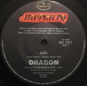 Dragon (5) : Cry (7", Single)