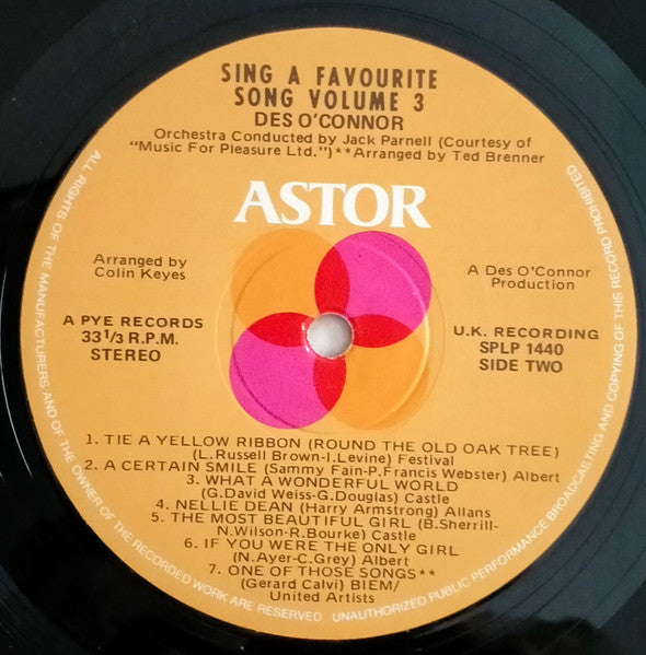 Des O'Connor : Sing A Favourite Song Volume 3 (LP, Comp)