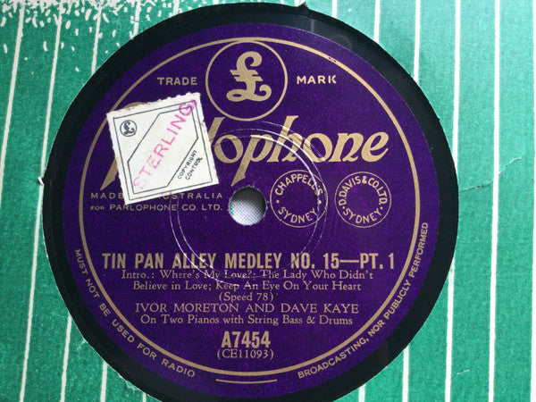 Ivor Moreton And Dave Kaye : Tin Pan Alley Medley No. 15 (Shellac, 10", Single)