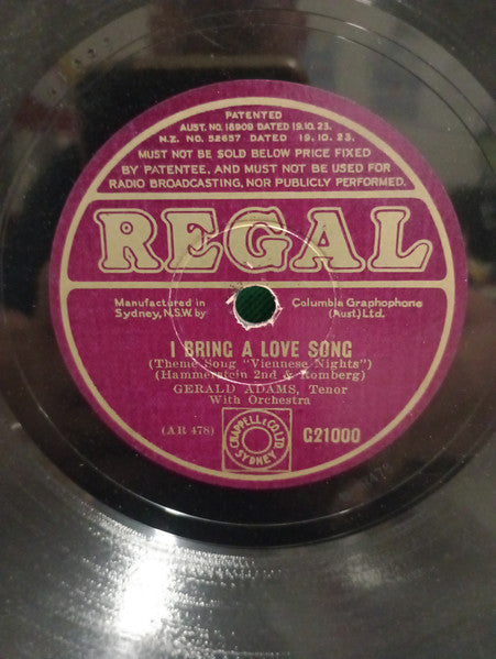 Gerald Adams : You Will Remember Vienna / I Bring A Love Song  (Shellac, 10")