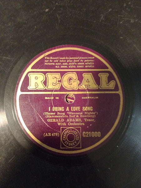 Gerald Adams : You Will Remember Vienna / I Bring A Love Song  (Shellac, 10")