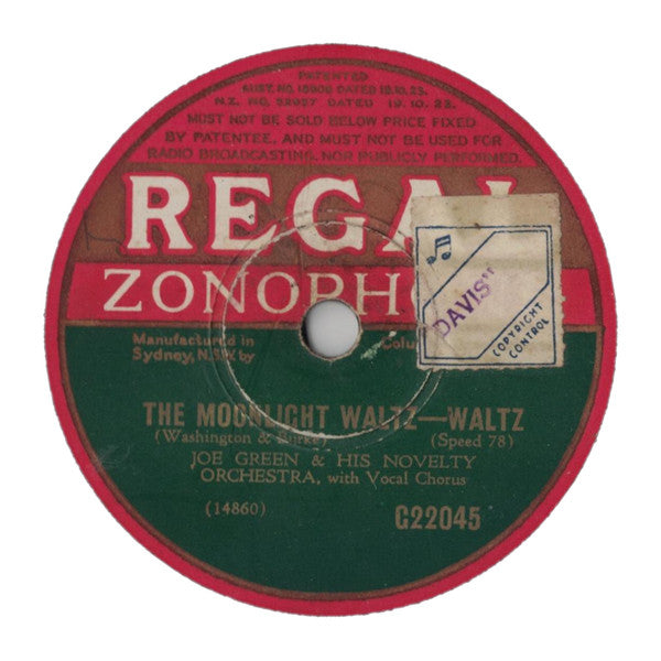 Joe Green And His Novelty Orchestra : The Moonlight Waltz / The Champagne Waltz (Shellac, 10")